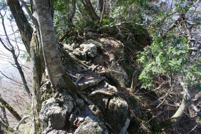 無雪期のナイフリッジ