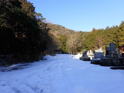 P2090002.jpg (63.8 KiB) 閲覧された回数 2222 回 孫田尾根登山口