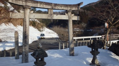 P3082886.jpg (373.11 KiB) 閲覧された回数 3233 回 白石神社と駐車地