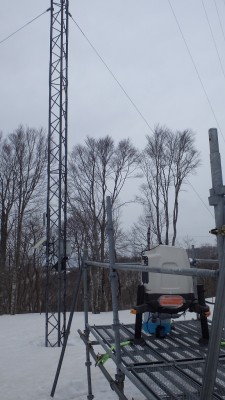 P3173129.jpg (529.77 KiB) 閲覧された回数 2478 回 風力観測鉄塔?