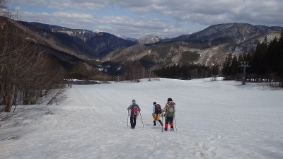 P4023347.jpg (290.59 KiB) 閲覧された回数 5056 回 ゲレンデからファイナルへ