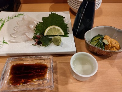 穴子の刺身（と対馬産ウニ）