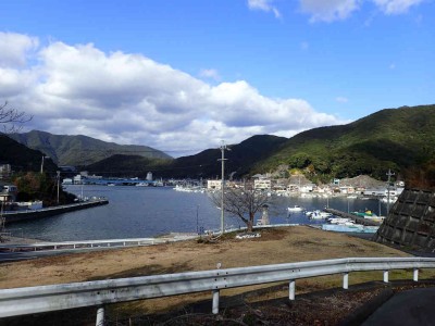 P1180033.jpg (66.96 KiB) 閲覧された回数 3838 回 錦漁港