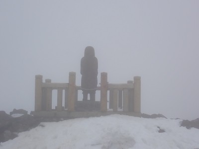 P2120022.JPG (61 KiB) 閲覧された回数 2567 回 伊吹山