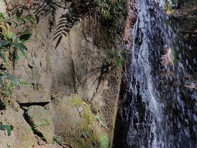 坂内不動滝と不動明王