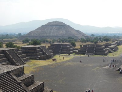 太陽のピラミッド1.JPG (174.71 KiB) 閲覧された回数 4823 回 太陽のピラミッド