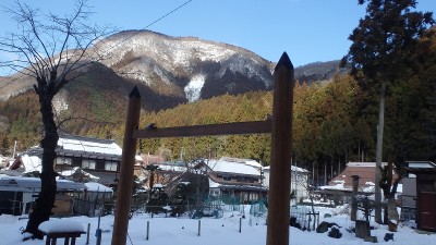 P1290444.jpg (385.89 KiB) 閲覧された回数 6418 回 明智光秀記念施設から高室山