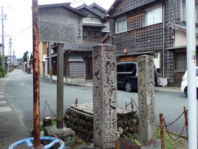 P6260013.jpg (96.76 KiB) 閲覧された回数 7192 回 相可の道標