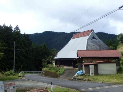 PA090025.jpg (61.31 KiB) 閲覧された回数 5104 回 黒岩集落