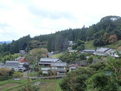 PA090046.jpg (77.7 KiB) 閲覧された回数 5107 回 諸木野集落