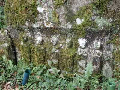 PA240066.jpg (133.6 KiB) 閲覧された回数 7399 回 六地蔵