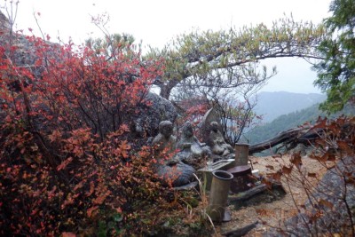 DSCF3314.JPG (152.89 KiB) 閲覧された回数 6911 回 三体仏