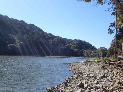 P1300033.jpg (88.08 KiB) 閲覧された回数 4303 回 須賀利大池