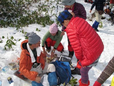 IMG_0436-s.JPG (124.01 KiB) 閲覧された回数 10921 回 越中美女軍団に大モテのラスカル&Biwa爺ちゃま