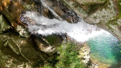 女王滝s.JPG (37.71 KiB) 閲覧された回数 1830 回 女王の滝