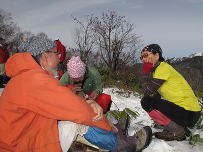 モテモテのBiwa爺ちゃま