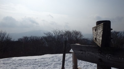 武奈ヶ岳もボンヤリ