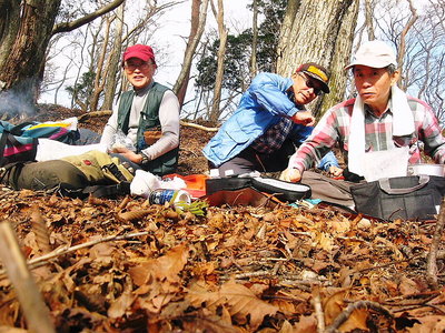 ●ヨッパ風来坊、今日は枯れ葉だよね