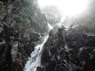 １５ｍ滝下段の登はん