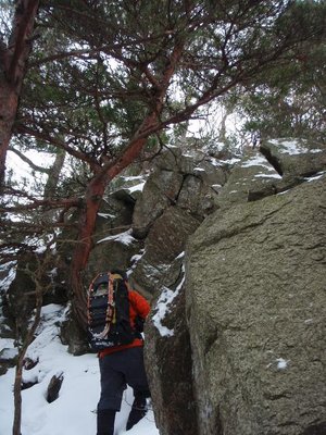 ナナツヤマノ尾根岩稜帯