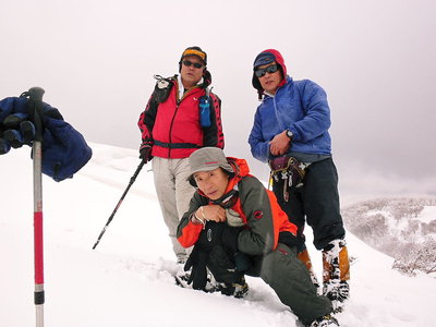 ● 花の清秋トリオ、どこでもいっちゃうよ