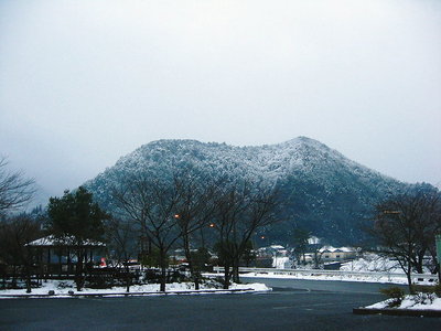 ● 市ノ瀬ＰＫの朝、７時ごろ雪はやんでたね