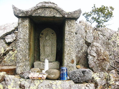 ●　祠のたらこ地蔵様、お参りできて嬉しいです。<br />ささやかなお供えでスグにお下げくださいな