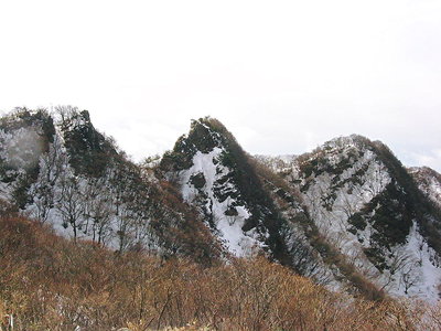 ●　鎌尾根三ピーク兄弟だよ