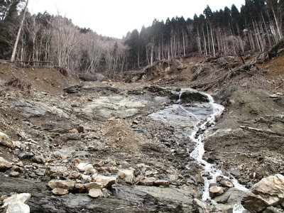 IMG_4895.jpg (740.75 KiB) 閲覧された回数 10283 回 最後の崩壊地