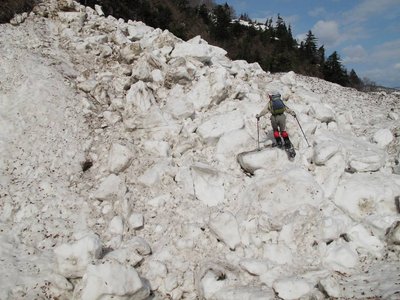 IMG_1538-s.JPG (148.28 KiB) 閲覧された回数 4448 回 デブリ帯を行くF氏