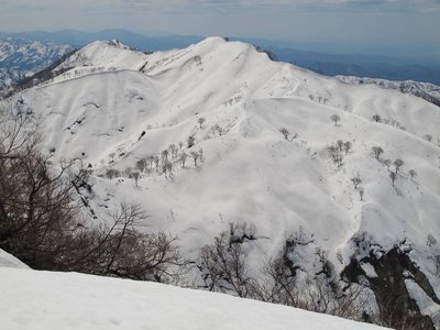 奥三方山がいいね～　　おサルが山からもよく見えたでしょ