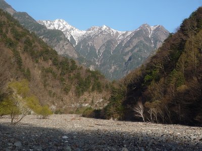 帰り道に甲斐駒、駒津峰、双児山