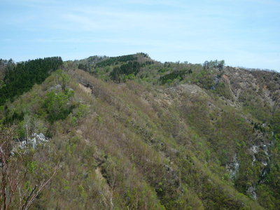 04国見山へ向かう稜線(1).JPG (865.58 KiB) 閲覧された回数 7303 回 国見山へ向かう稜線