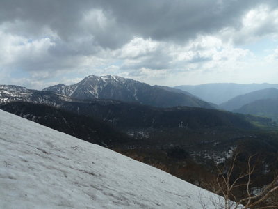 相似峰風の奥三方