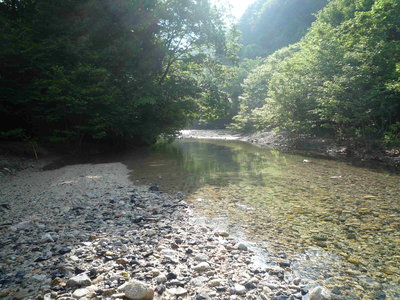 02入渓地点(1).JPG (723.82 KiB) 閲覧された回数 10428 回 入渓地点