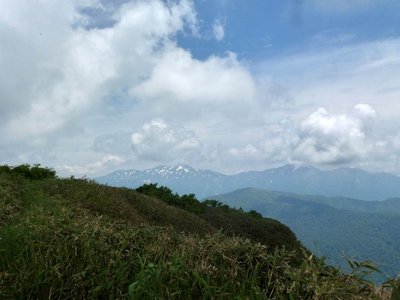 南峰（本峰）からの白山展望