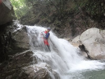 DSC00613.jpg (187.03 KiB) 閲覧された回数 7806 回 全身シャワーだよ