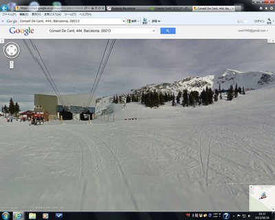 このケーブルがウィスラー山頂付近まで走ってるのかな