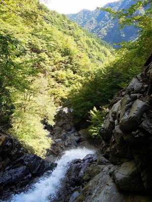 サスケ滝落ち口