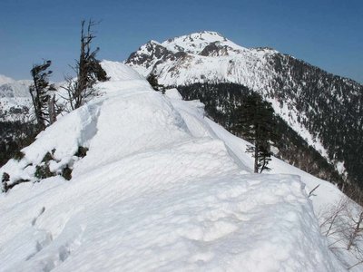 IMG_0087-s.JPG (116.98 KiB) 閲覧された回数 82394 回 白谷山北稜より