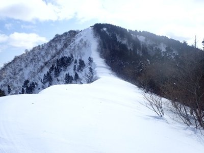 P2185772.JPG (58.93 KiB) 閲覧された回数 7590 回 虎子山最後の急登