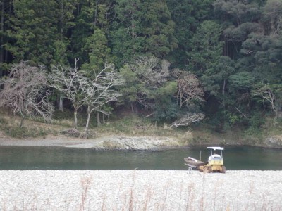 P1240029.jpg (77.53 KiB) 閲覧された回数 8041 回 安居の渡し場