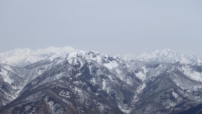 P3221235.jpg (107.39 KiB) 閲覧された回数 26 回 白山を拝む